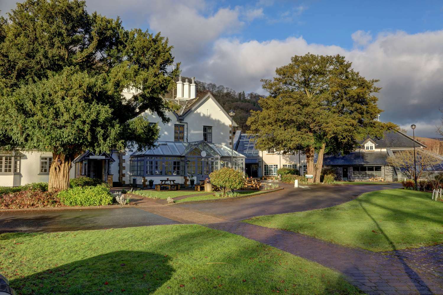 Wild Pheasant Hotel & Spa Llangollen Exterior foto